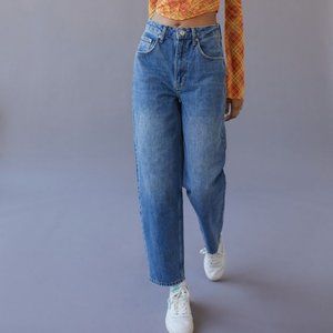 Urban Outfitters UO BDG Mom Jean W29 L32 Indigo Wash